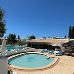 Beachside Bliss T2 With Pool & Access By Drago Apartament