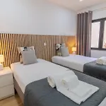 Apartament Beachside Bliss T2 With Pool & Access By Drago *