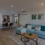 Beachside Bliss T2 With Pool & Access By Drago شقة