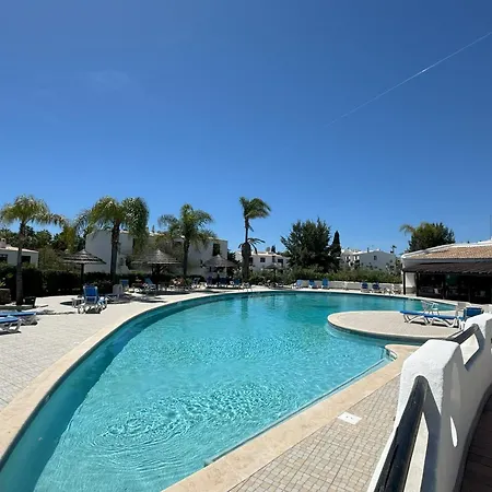 Beachside Bliss Refurbished Pool And * Albufeira