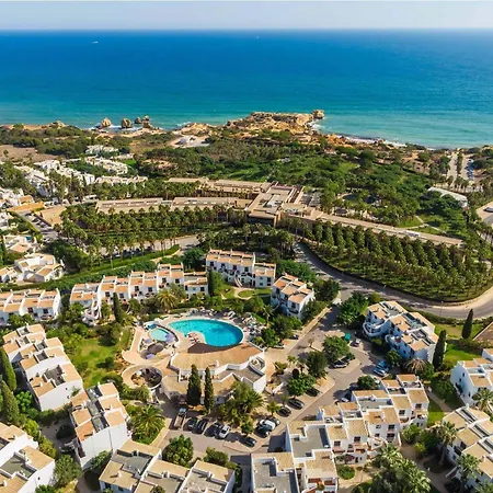Beachside Bliss Refurbished Pool And Albufeira