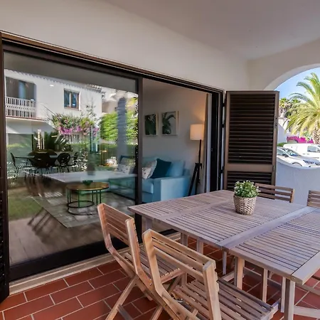 Beachside Bliss T2 With Pool & Access By Drago 阿尔布费拉