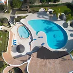 Beachside Bliss T2 With Pool & Access By Drago Appartement Albufeira