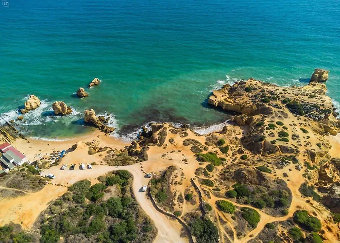 Beachside Bliss T2 With Pool & Access By Drago