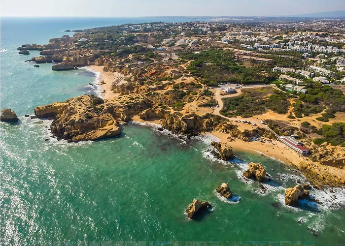 Beachside Bliss T2 With Pool & Access By Drago * Albufeira