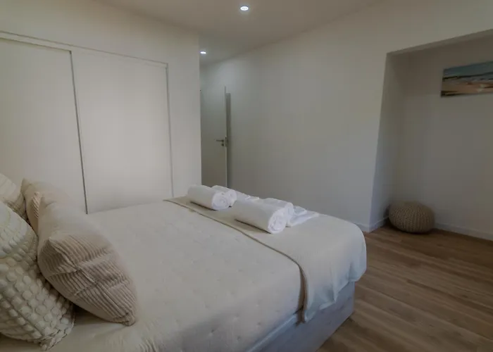 Apartamento Beachside Bliss T2 With Pool & Access By Drago Albufeira